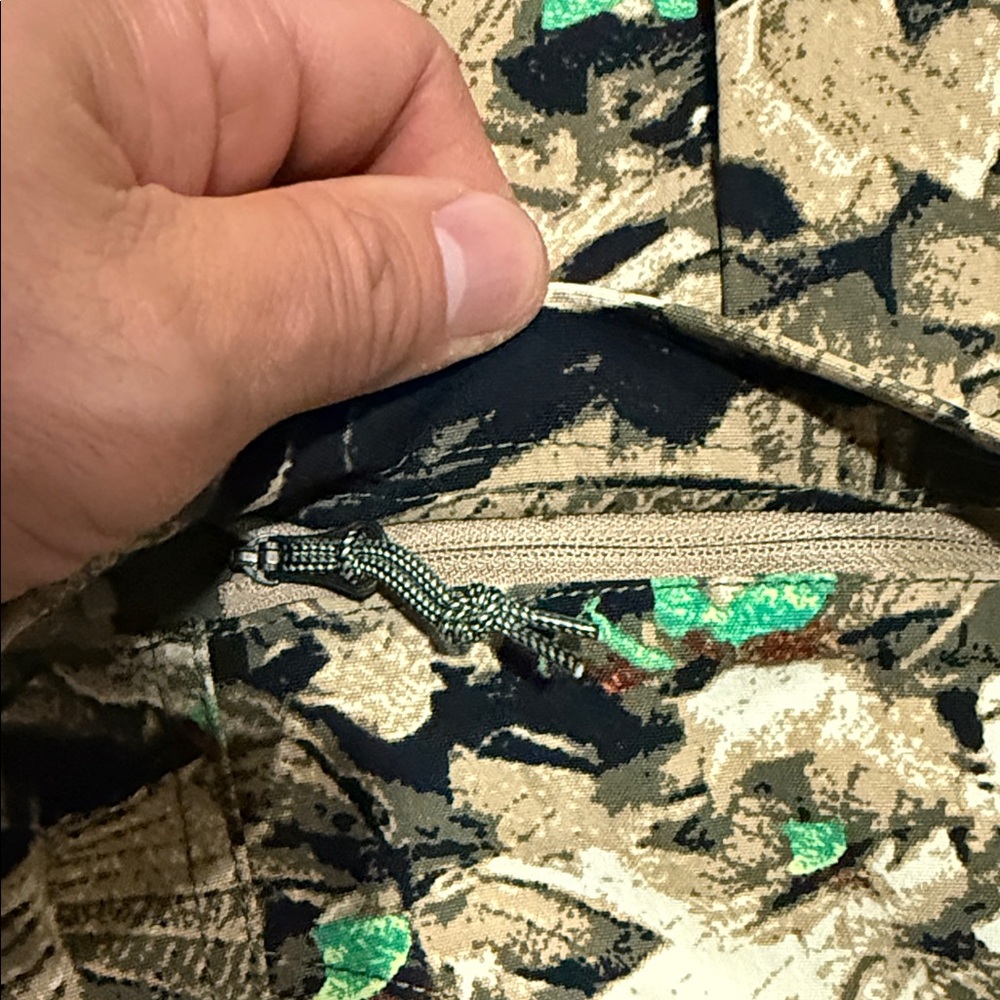 Nike ACG Men's Camouflage Cargo Pants - Picture 6 of 12